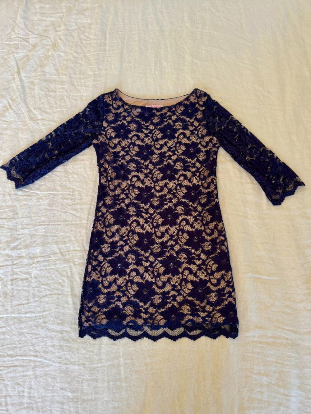 ASOS Petite Elegant Lace Shift Dress | US 10 Petite | Excellent Condition - Picture 3 of 16